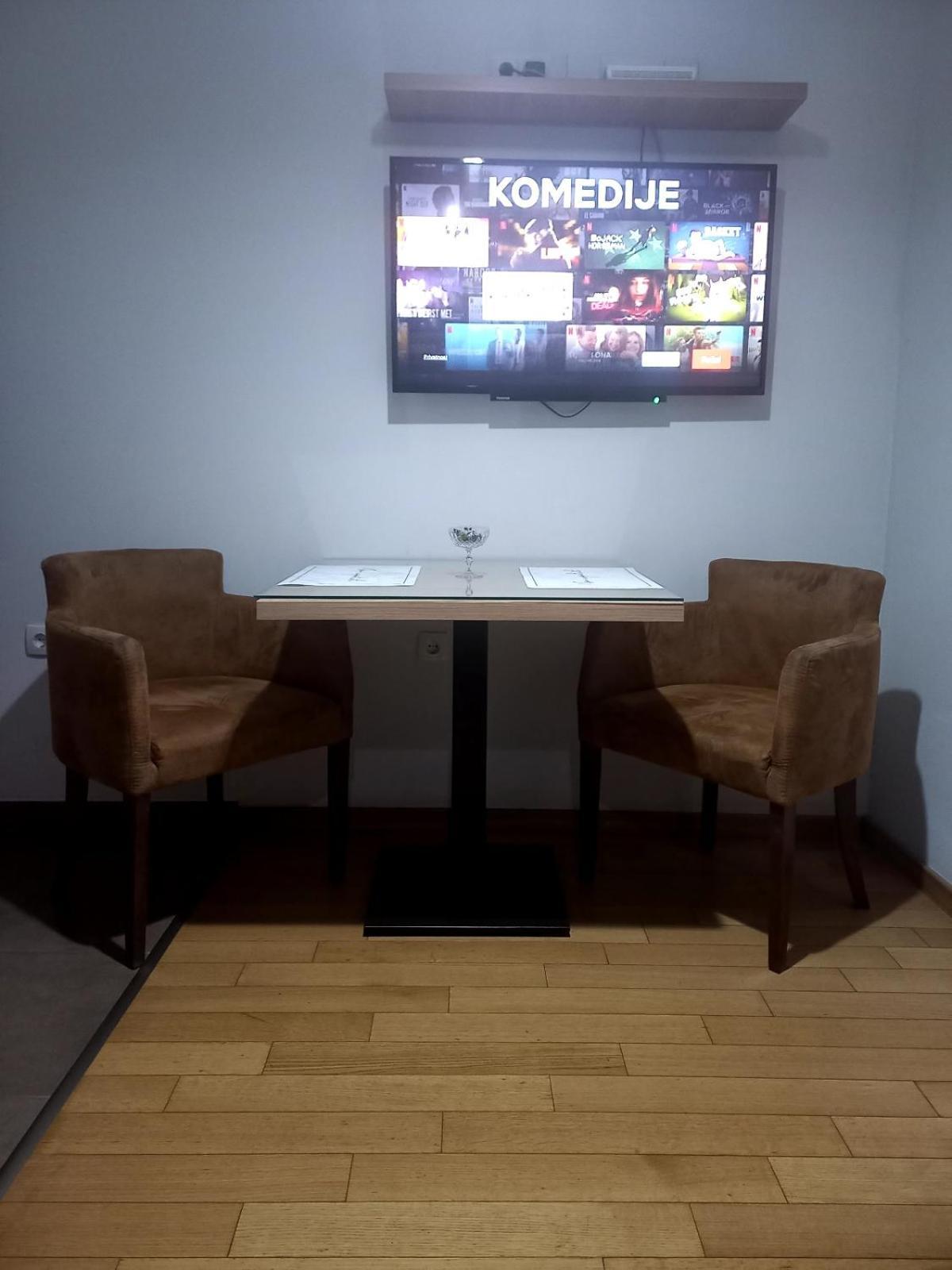Nm Apartman Banyaluka Dış mekan fotoğraf